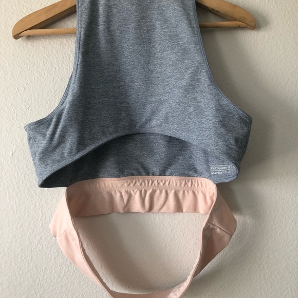 OUTDOOR VOICES crop top. - Picture 3 of 10